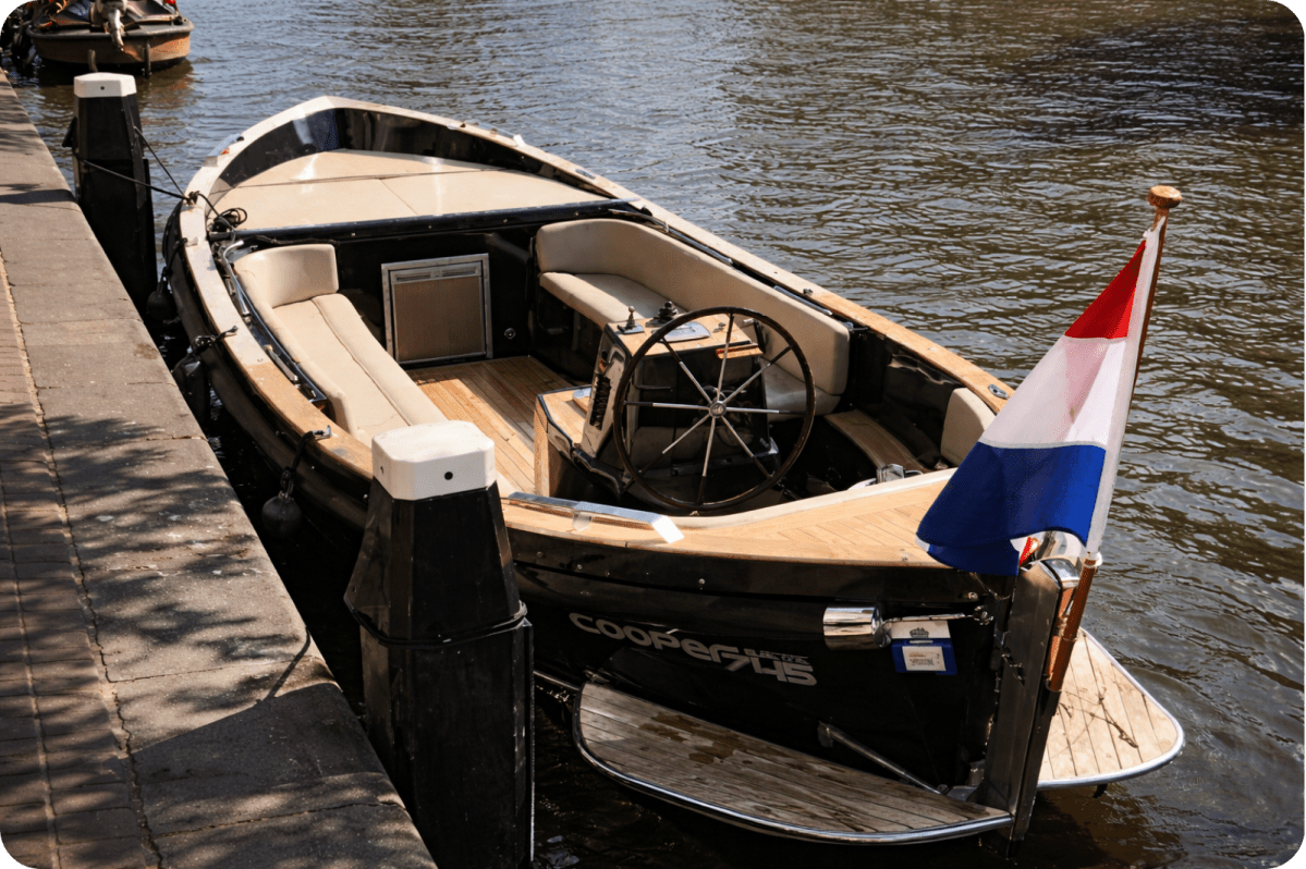 Sundeck Boat-img